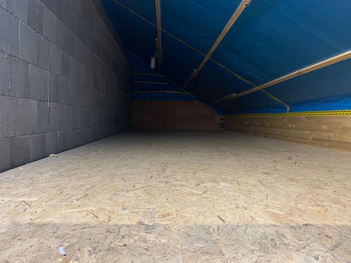 Exklusive 2-Zimmer-Wohnung in Wassenberg – Speicher rechte Seite