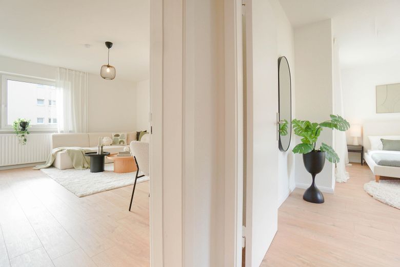 SOFORT FREI: Helle Drei-Zimmer-WHG mit Balkon in der Neustadt – Herzlich Willkommen