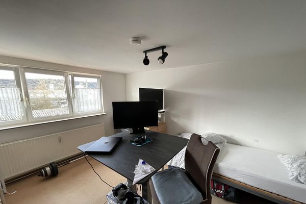 Charmante 1-Zimmer-Wohnung | Gute Lage | Fairer Preis | S-Bahn Nähe zu vermieten