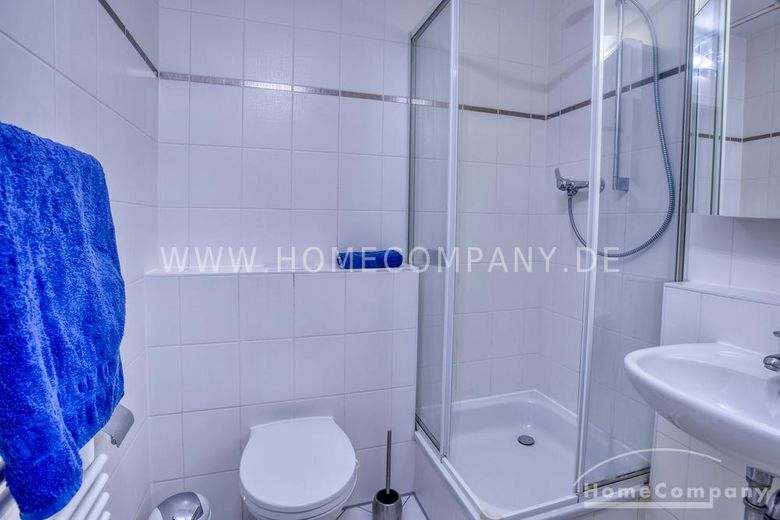 ***Belle maison de ville meublée de 3 pièces sur 2 niveaux au cœur de Munich – 7832b92bd115b8fe0423579d98e22e5227efbfe0.jpg