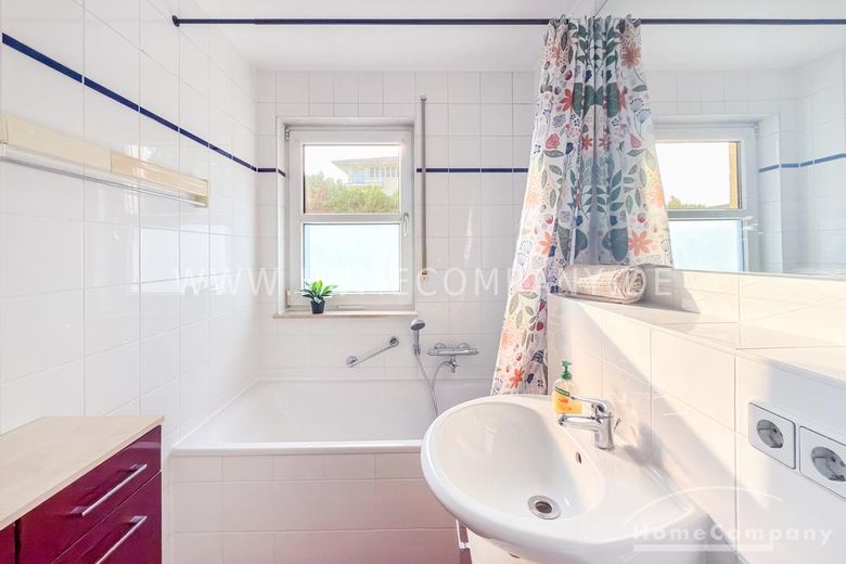 28154 HomeCompany Dresden Appartamento arredato con 4 locali a Radebeul con terrazza max. 6 persone – 16d1f15f2f1f59721a9c48ea4b529f8eabc23538.jpg
