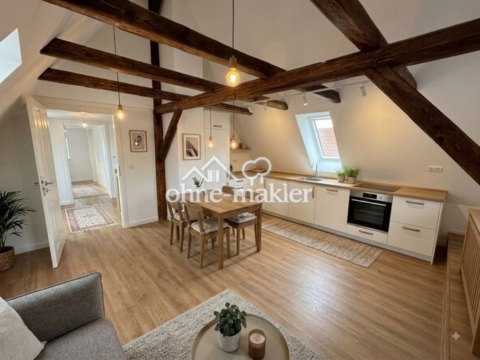Wohnen wie im Eigenheim: 4,5-Raum-Maisonette im 2-FH, Garten, Erstbezug, Energiesparhaus – फोटो 1