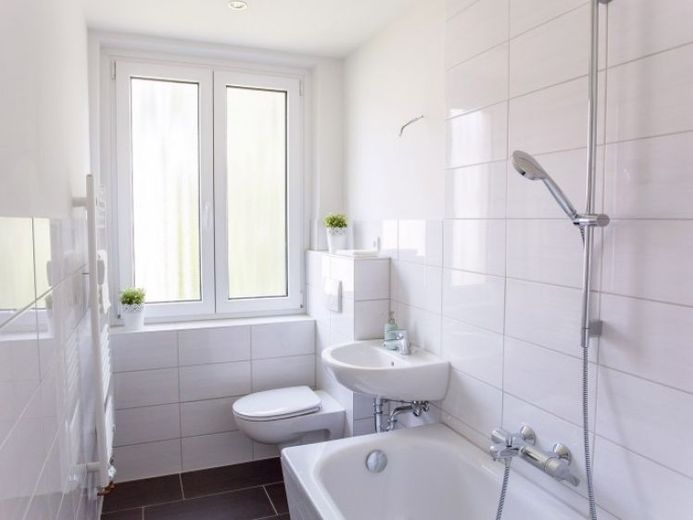 Erstbezug nach Renovierung - gestalten Sie Ihr neues Bad mit! – Foto 1