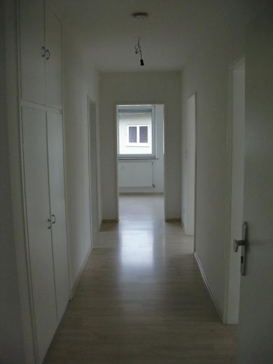 Licht 3-kamerappartement in Ulm/Söflingen – Flur