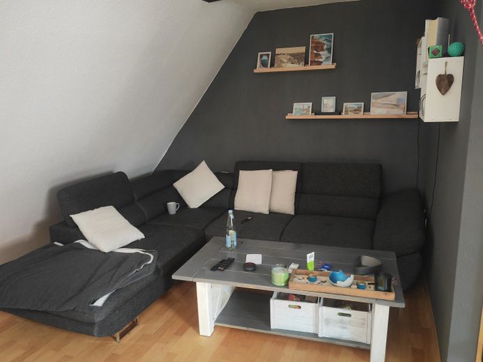 Traumhafte Dachgeschosswohnung – Wohnzimmer 2