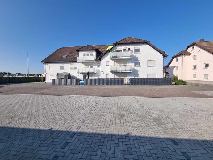 Ramstein | 27 viviendas | TOTALMENTE ALQUILADO | 437.064 € de alquiler neto anual | 6,33 % DE RENTABILIDAD BRUTA | FACTOR 15,79 – Außenansicht Seufzerweg 2-4