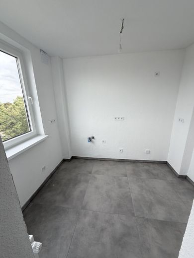 Top Kernsanierte 3-Zi.-Wohnung | Erstbezug | Aufzug | Garage – Küche