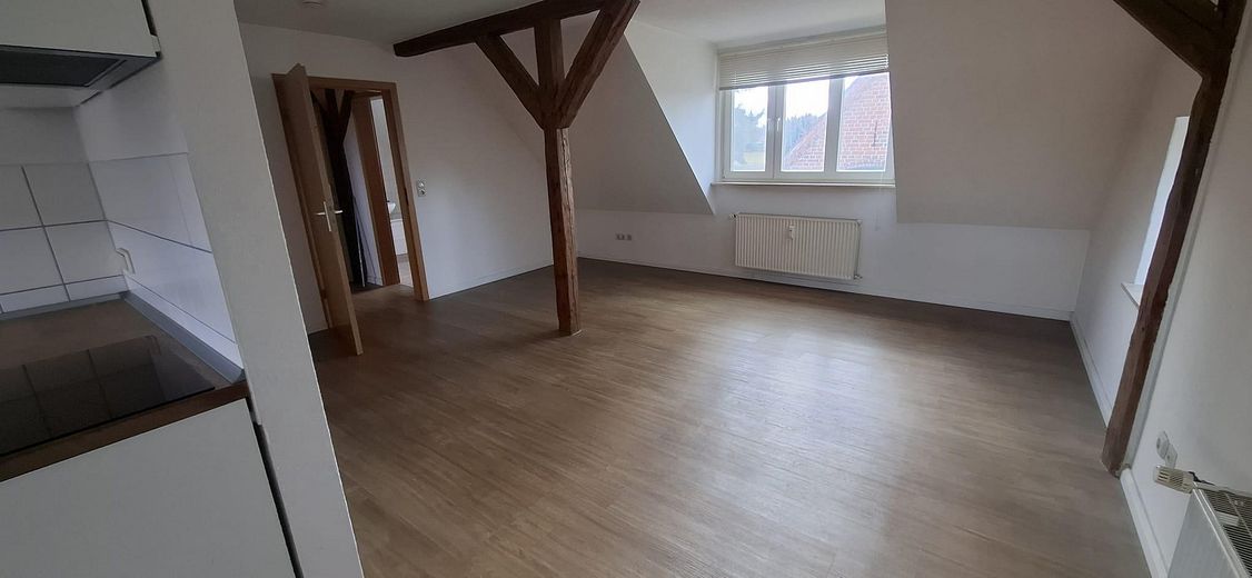 Helle und charmante 2-Zimmer-Wohnung in Perdöhl – Wohnzimmeransicht