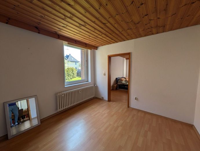 Löhne-Gohfeld — bezugsfreies Anlageobjekt mit Entwicklungspotenzial – EG Kinderzimmer