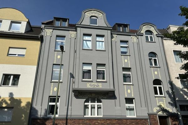 Charmante 3-Raun-Maisonette mit 106 m², Sauna & Whirlpool – und viel Ausbaureserve im Spitzboden