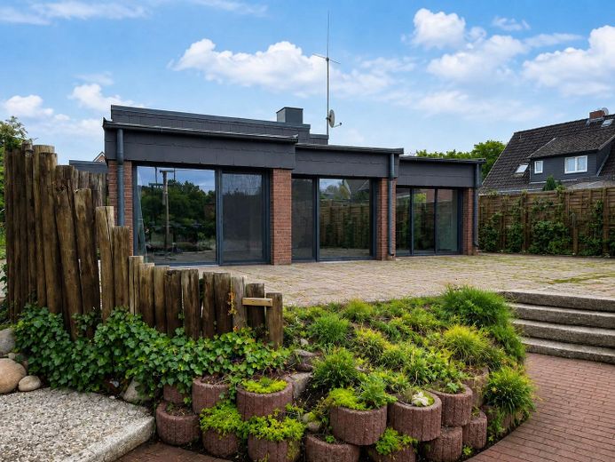 Einzigartiger Bungalow  möbliert in Neu Wulmstorf – Foto 1