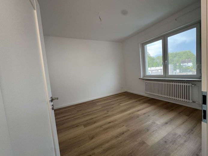 Helle frisch sanierte 2,5 Zimmer Wohnung in Bestlage von Wattenscheid - direkt am Aldi &amp; Netto – Schlafzimmer (7)