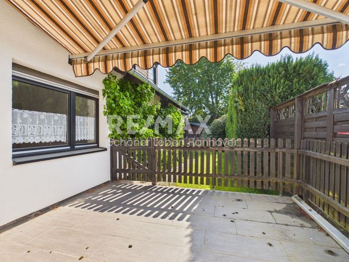 Viel Platz und zahlreiche Möglichkeiten - ehemaliges Altenpflegeheim mit großem Potenzial – Terrasse