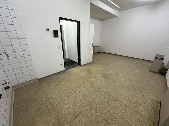 Ladenlokal Einzelhandel Halle Lager Praxis Gewerbe Gastro Sporthalle Freizeit zu vermieten – Foto 22