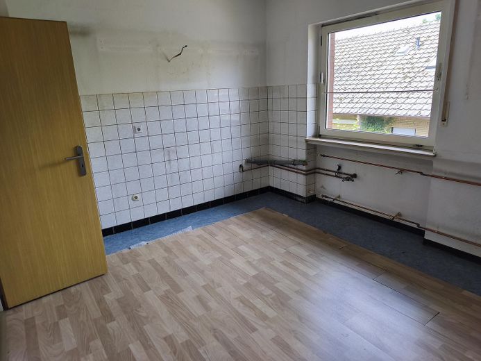 3-Zi-Wohnung Nähe Offlumer See – Küche