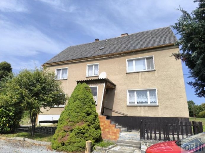 Einfamilienhaus mit solider Bausubstanz und Modernisierungspotenzial – Foto 1