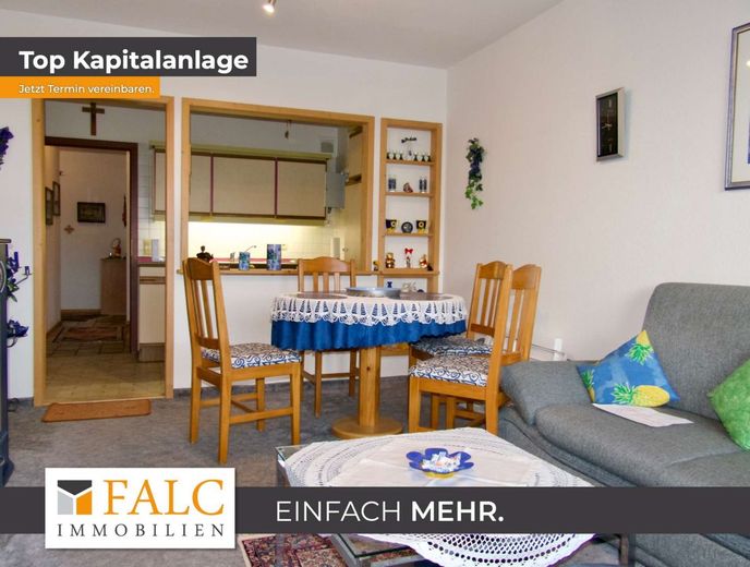Einfach Mehr: Gepflegte Nichtraucher-2-Zimmer-Wohnung, möbiliert, TG, Aufzug, Süd-Loggia-Balkon. – Sofort bezugsfrei