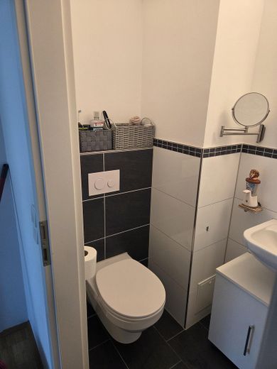 🏡 Привлекательная 4-комнатная квартира в собственность с большим участком сада в Бад-Кроцингене – Фото 20