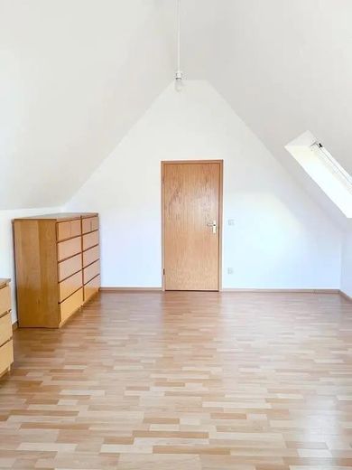 Appartamento di proprietà con 2 locali – generiertes Raumbild