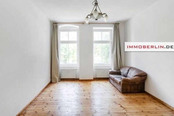 IMMOBERLIN.DE - Perfekt in Kreuzberg! Renovierte Altbauwohnung mit ruhigem Südwestbalkon