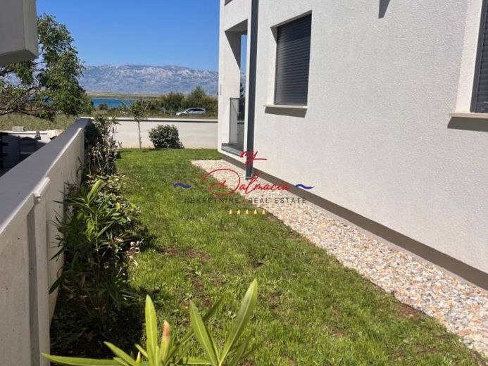 Vir, nieuwbouw E1 zeezicht en tuin op de begane grond – Foto 1