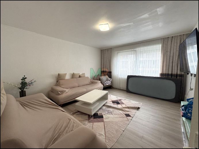 Wohn- und Geschäftshaus in zentraler Lage von Pforzheim – 1. OG, Wohnzimmer