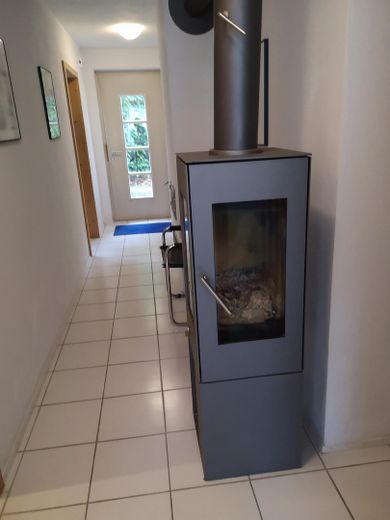 Sonnige Aussichtslage – Eingang UG