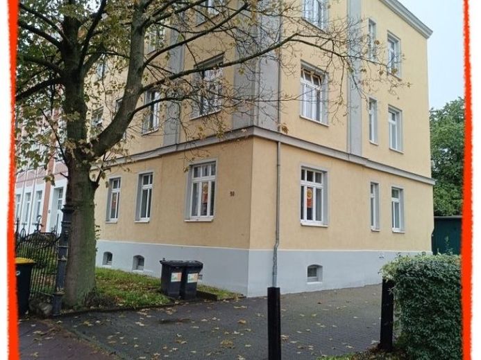 Zwickau में Schlobigpark के पास 2 बाथरूम वाला नया नवीनीकृत 4 से 5-कमरों का अपार्टमेंट किराए पर उपलब्ध! – फोटो 1