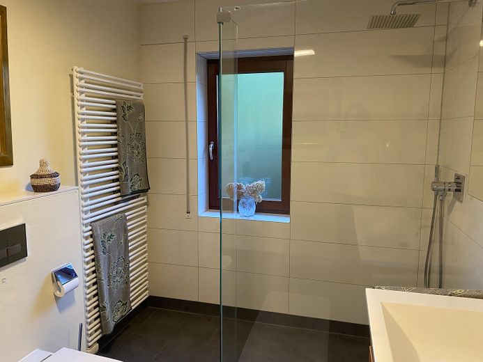 Masterbad, ebenerdiger Dusche