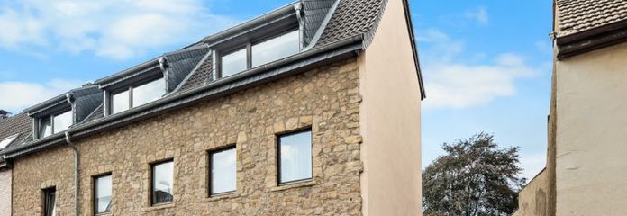 + 5PLUS + RAUM FÜR ZUKUNFT: 2064m² GRUNDSTÜCK, 5 EINHEITEN + STARKES FUNDAMENT IN GRESSENICH +++