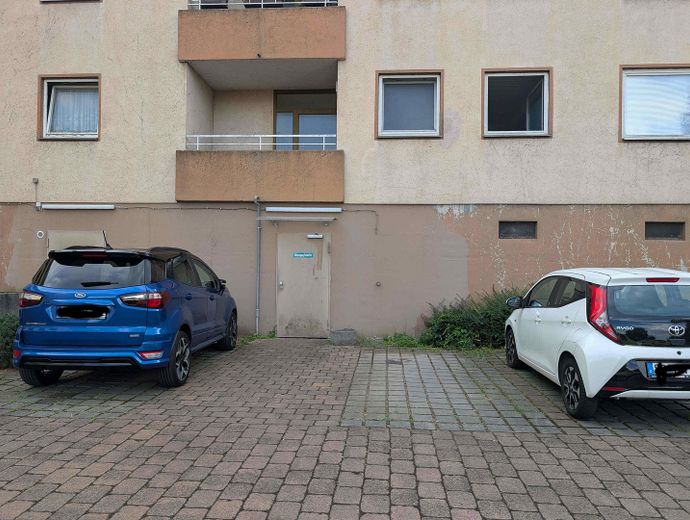 3 ЗКВ на Bellevue у Саарбрюкені – Hofeingang