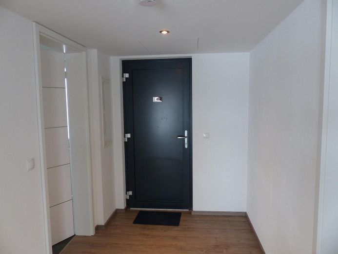 Appartement exclusif de 2 pièces au rez-de-chaussée avec grande terrasse orientée sud-ouest & jardin – écoénergétique à Buchloe – Photo 11