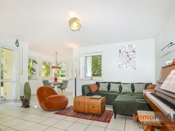 Exklusive 4-ZKB Wohnung in Top-Lage mit barrierefreiem Zugang und eigenem Gartenanteil – Foto 1