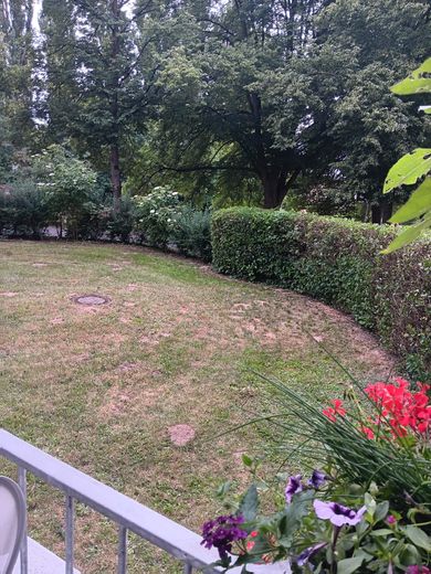 ! Rendite-Knaller ggf. über 8% in Bayreuth: ruhiges 1-Zi.-Apartment mit Süd-Balkon  &  TG-Stellplatz ! – WJ-00109_bild_007.jpg
