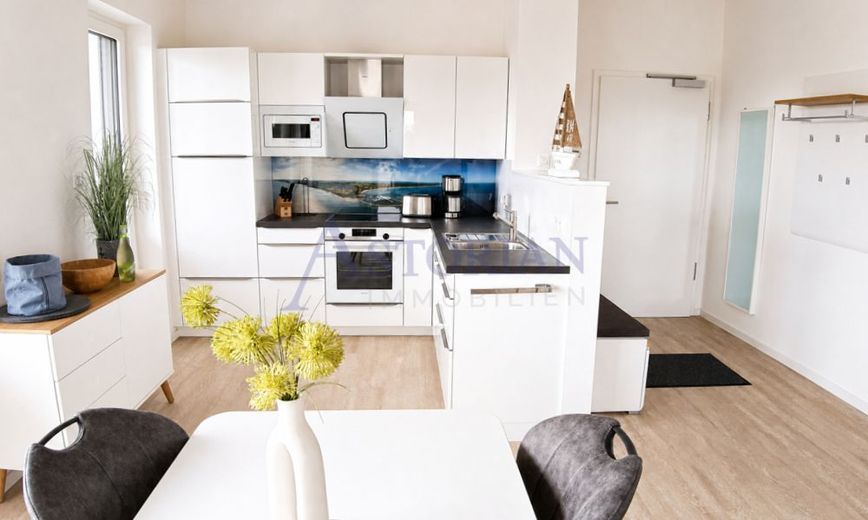 Exklusives Penthouse mit Ostsee- und Boddenblick - für Selbstnutzung 
oder Kapitalanlage – offene Küche