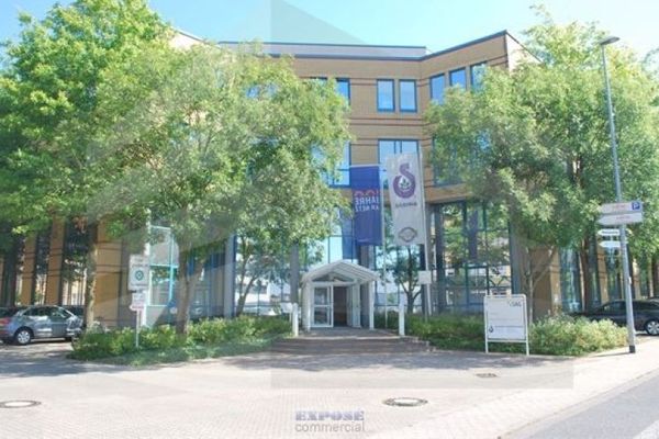 KLE!N - Provisionsfrei - Helle Büroflächen in Gewerbepark