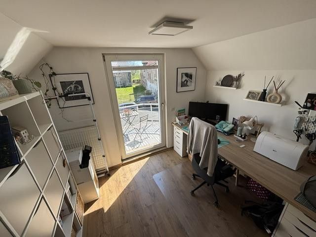 Charmantes Einfamilienhaus mit Garten – Ihr neues Zuhause in Liebschützberg-Clanzschwitz – Arbeitsbereich/Galerie OG