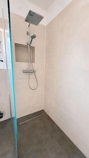 Hochwertige teilmöblierte 3-Zimmer-Wohnung mit Balkon – Foto 19