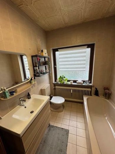 KAPITALANLAGE - MFH - Mehrgenerationenhaus - RENDITE - Gewerbemöglichkeiten mit Kühlräumen – 3 WE1 lks 3ZKB (11)