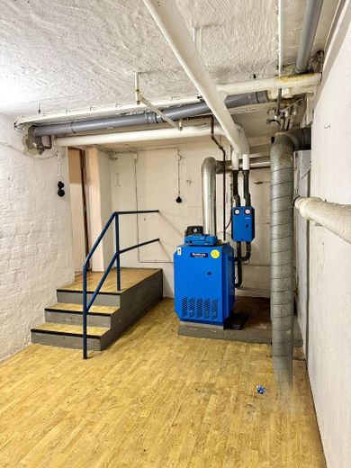EFH oder MFH: außergewöhnlich flexibel & solide, ideale Lage, großes Potential – Zentralheizung Gas