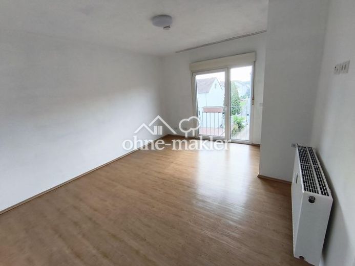 Helle 2-Zimmer-Wohnung in Speyer – Teilmöbliert, Einbauküche und Kellerraum – Foto 1