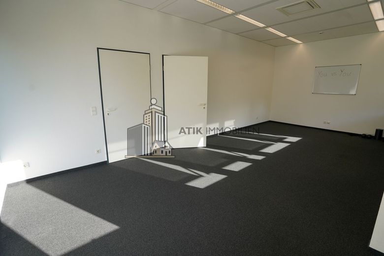ATIK: Moderne Büroflächen im High-Tech-Park in Mannheim – Besprechungszimmer