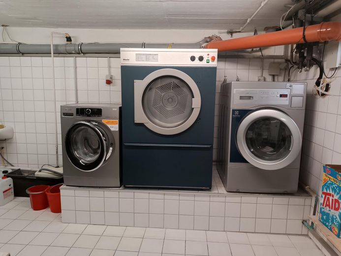 Acquistare una casa – hotel incluso! Appartamento di 140 m² + hotel + terreno di 8.907 m² – Foto 39