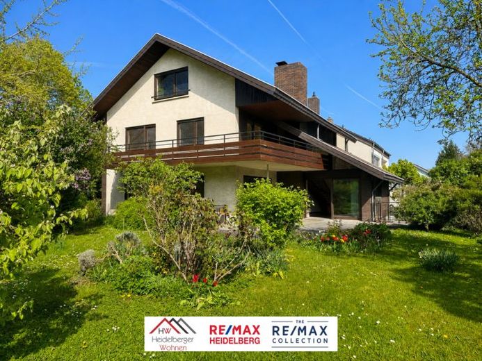 Repräsentatives Wohnhaus mit idyllischem Garten und separater Wohneinheit – फोटो 1