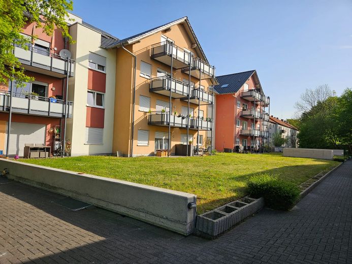 MFH Bielefeld a.d.Landwehr mit 30 Wohnungen, Mietrendite ca. 5% – Aussenansicht