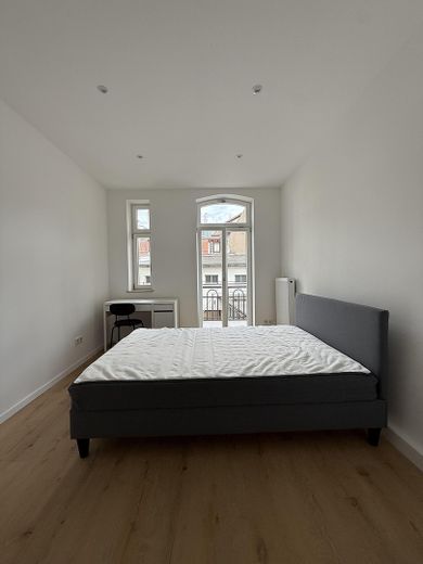 HARİKA WG ODASI - yeni tadilatlı ve balkonlu! – Zimmer mit Balkon