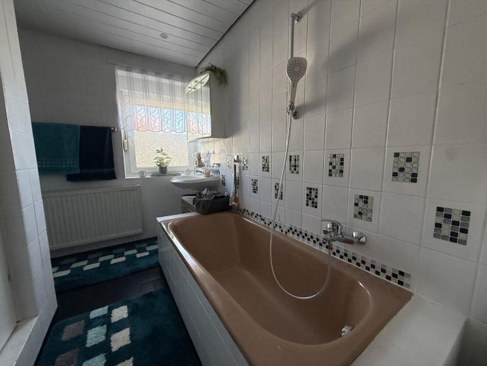 ***Curata casa bifamiliare ai margini del centro abitato di Illerberg*** – Badezimmer