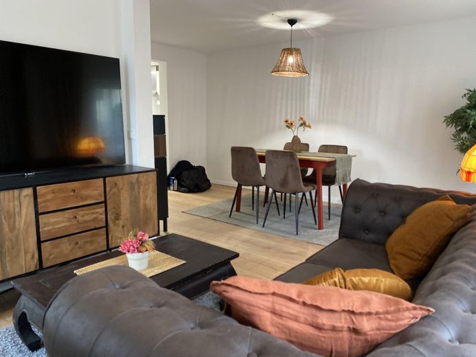 Haus 28: Wohnen/Essen