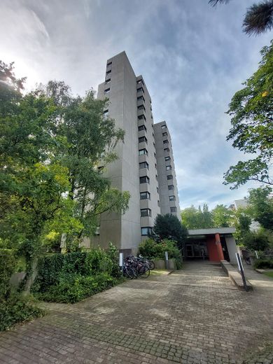 Neu möblierte, ruhige Terrassenwohnung inkl. Schwimmbad im Haus – Foto 16
