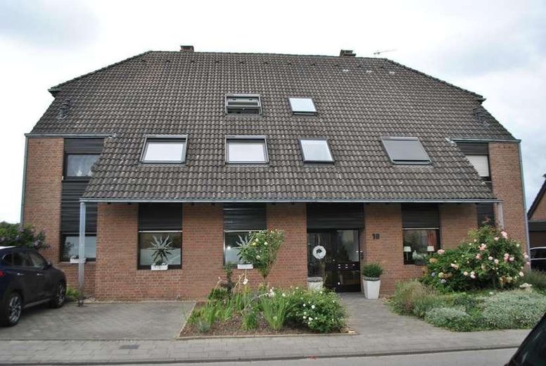 Jüchen-Hochneukirch’te kiralık lüks daire – Hausansicht